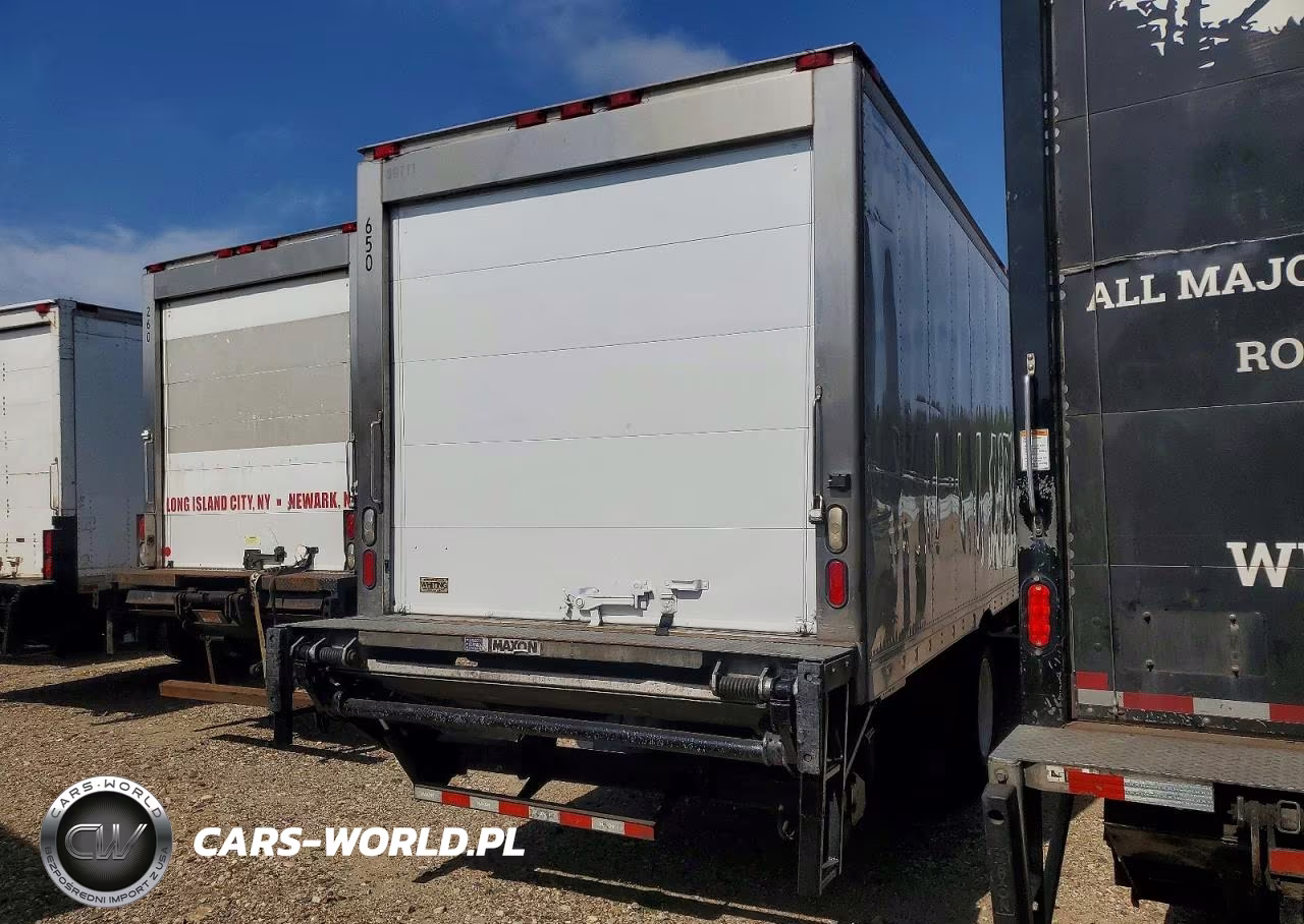2019 Hino 268A Refrigerated Box Truck VIN:5PVNJ8JT3K4S58650 - 4