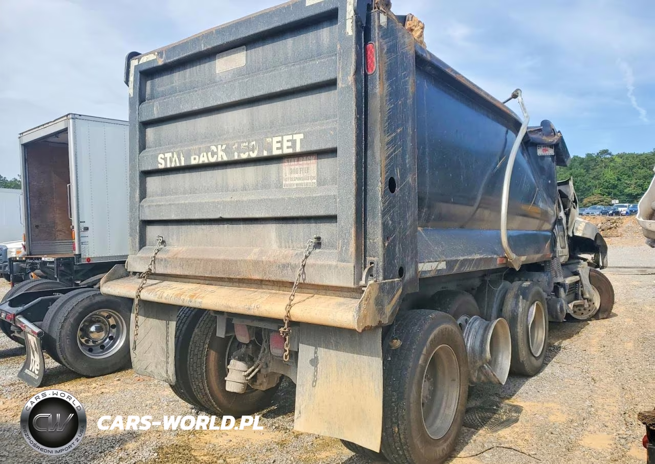 2021 Mack Granite Dump Truck VIN:1M2GR4GC5MM023764 - 4