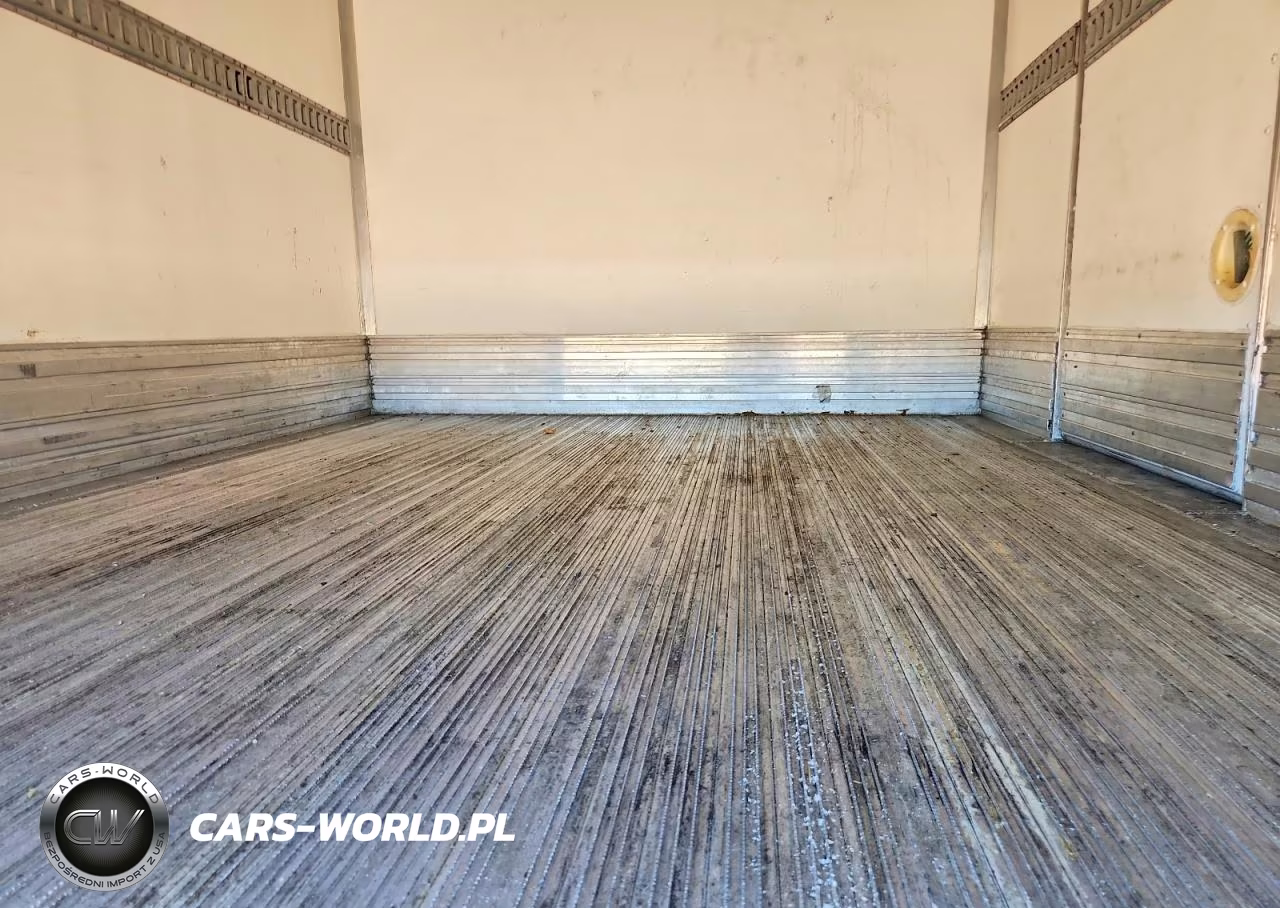 2019 Isuzu Npr Hd Refrigerated Box Truck VIN:JALC4W161K7009449 - 10