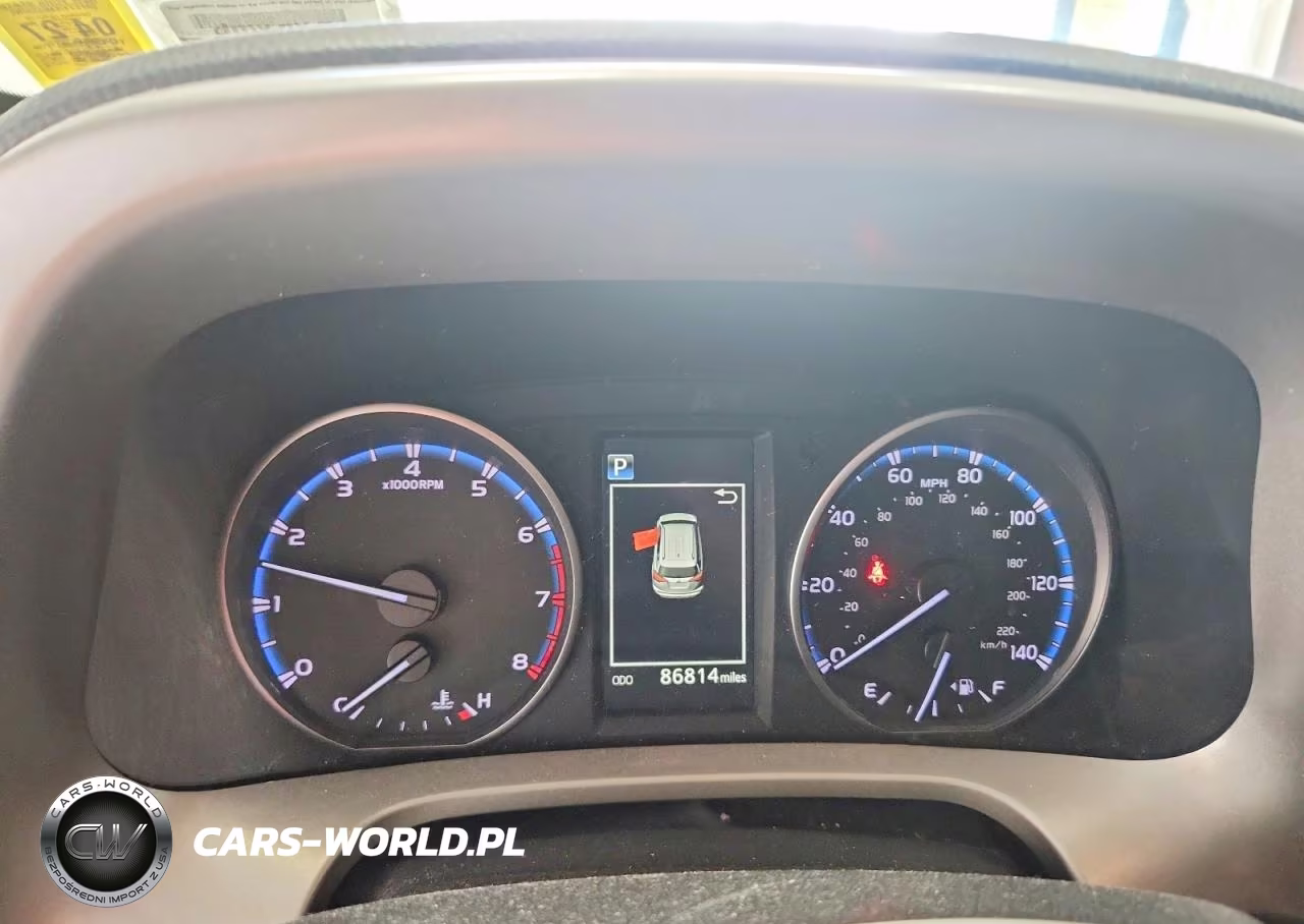 2018 Toyota Rav4 Xle VIN:2T3RFREV1JW815190 - 9