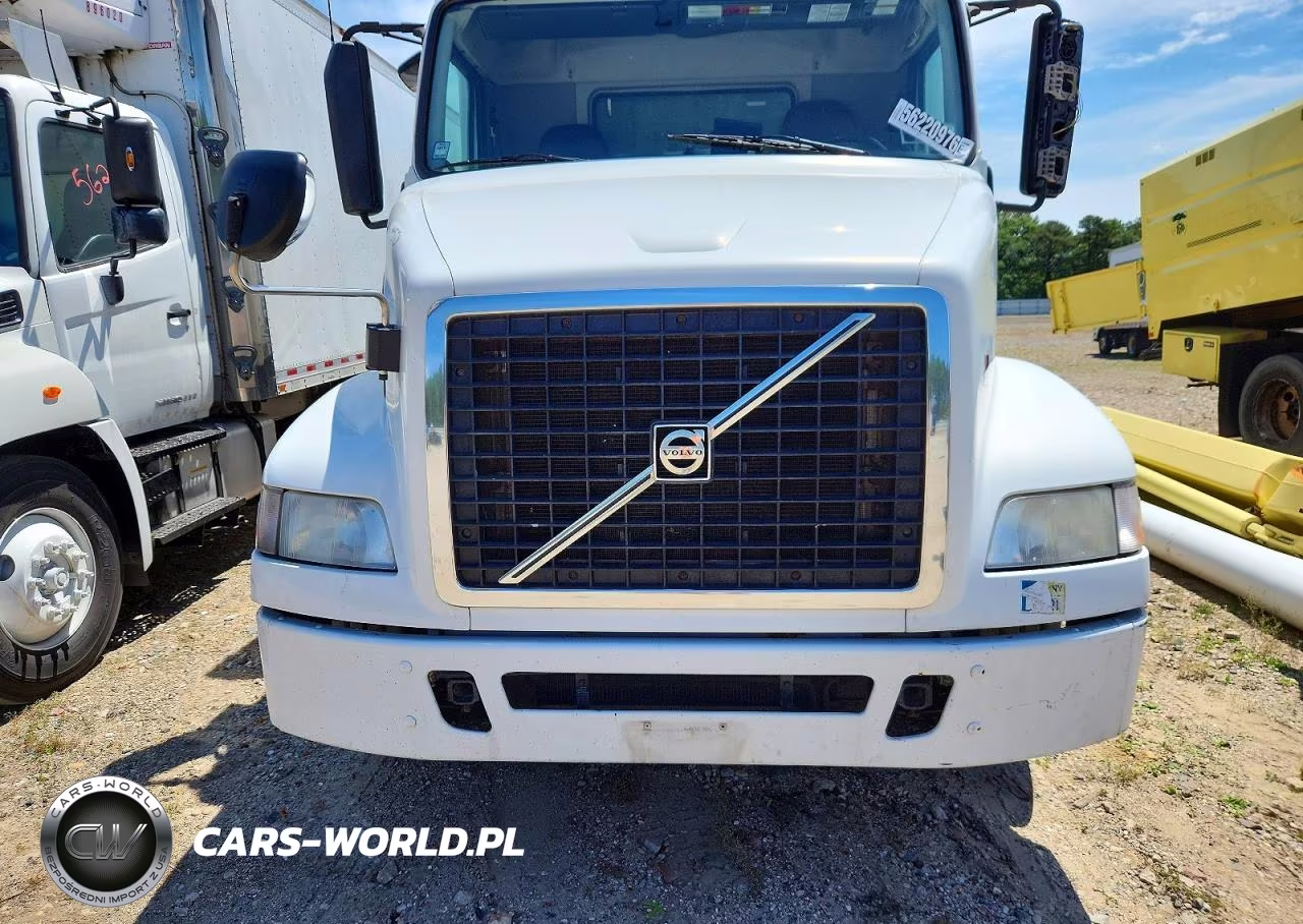 2016 Volvo Vnm Refrigerated Box Truck VIN:4V5MC9DF0GN955891 - 7