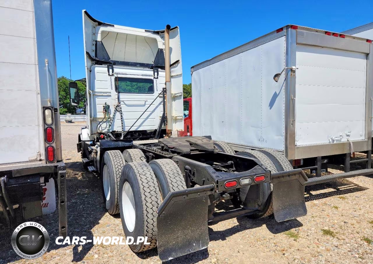 2017 Volvo Vnl Semi Truck VIN:4V4NC9EG3HN992158 - 3