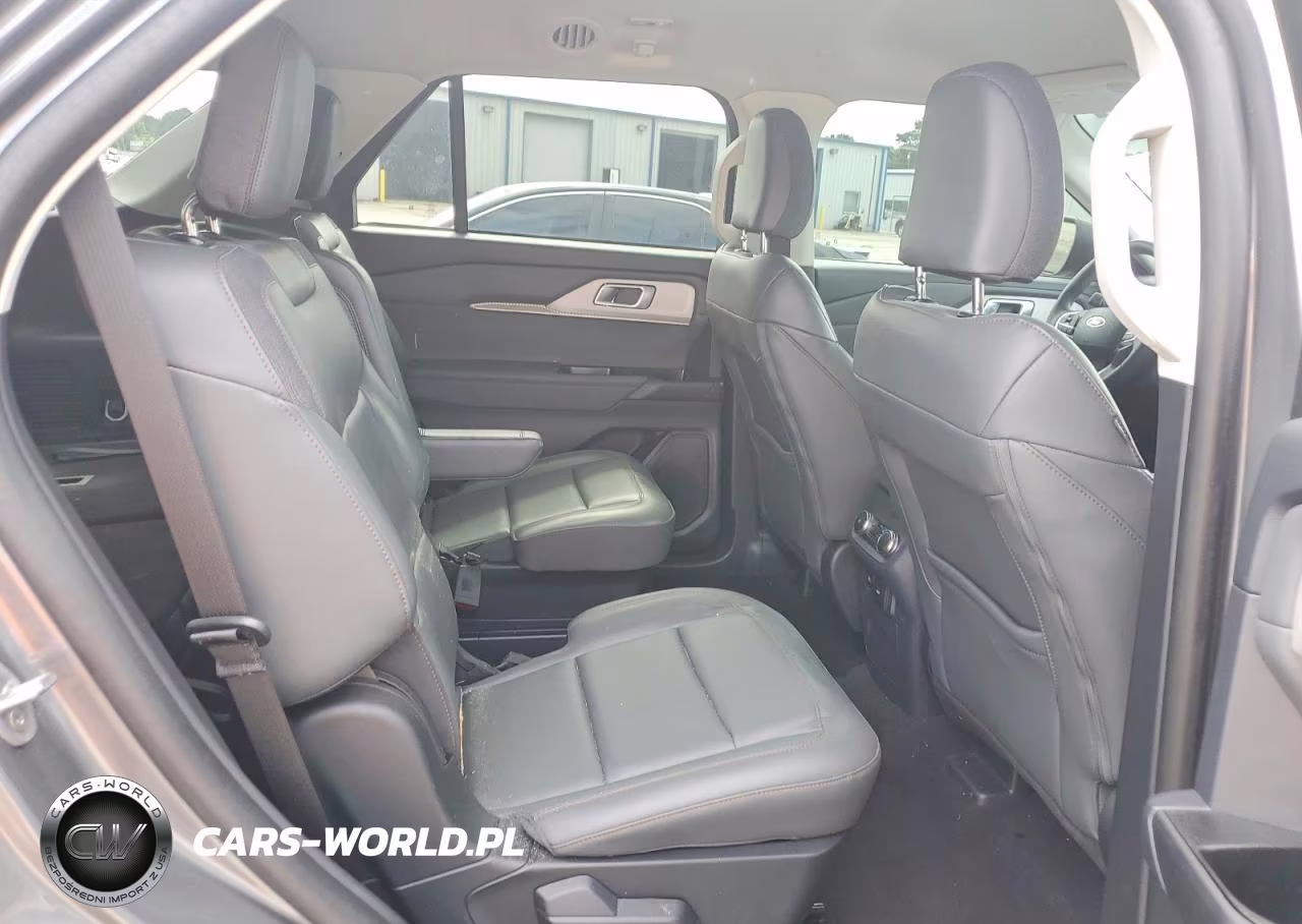 2025 Ford Explorer Active VIN:1FMUK7DH2SGB50928 - 11