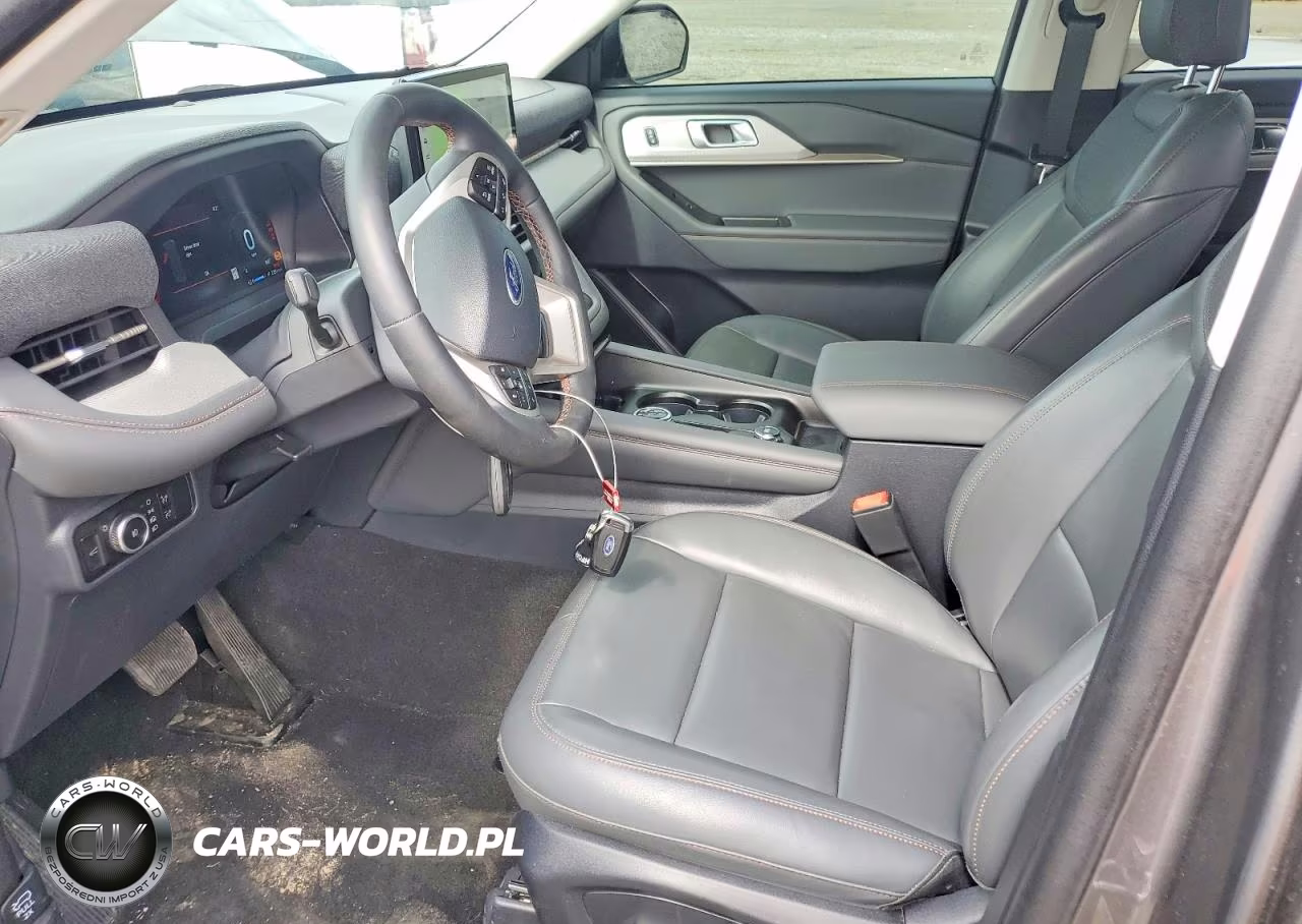 2025 Ford Explorer Active VIN:1FMUK7DH2SGB50928 - 7