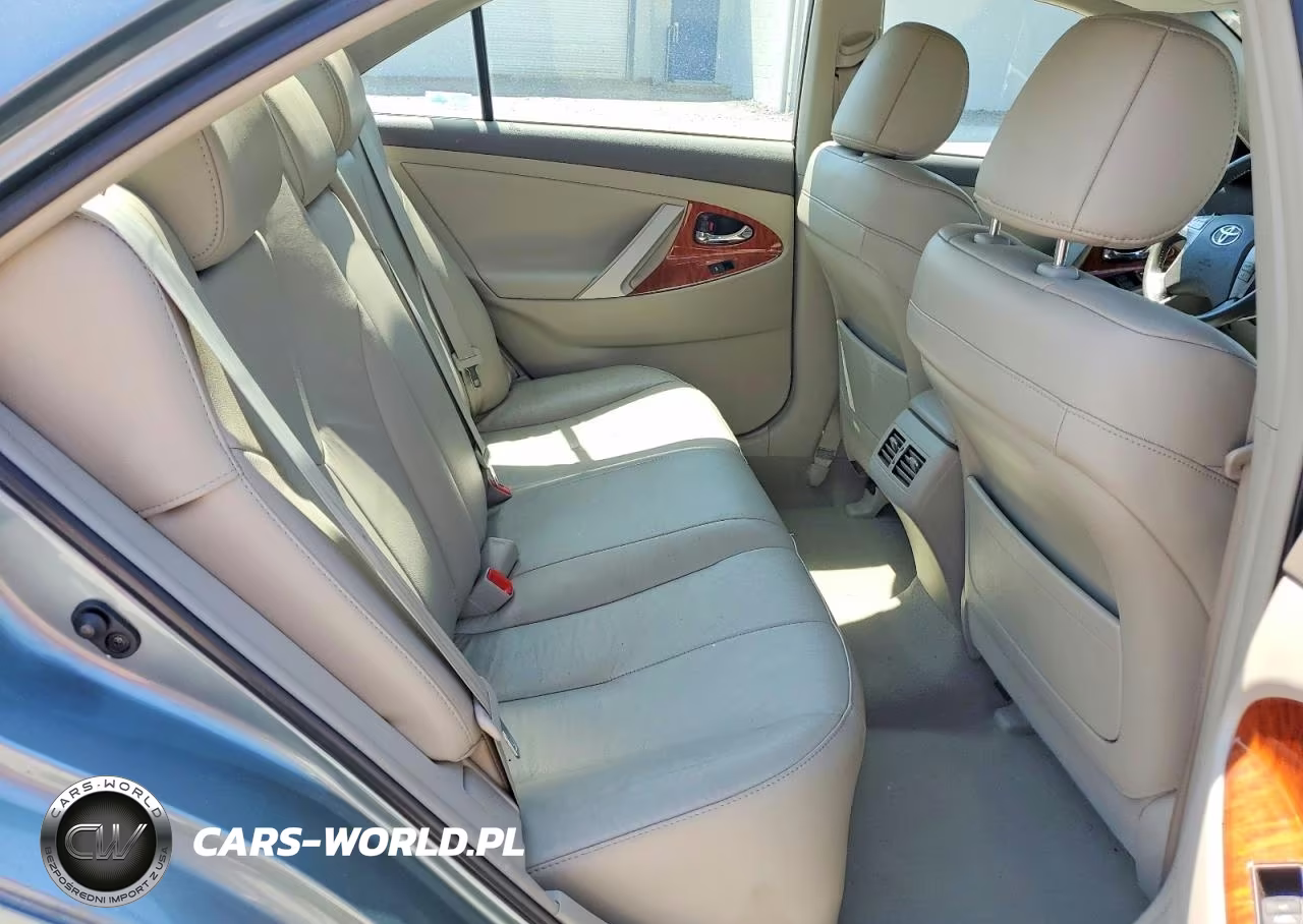 2011 Toyota Camry Xle VIN:4T1BF3EK0BU590582 - 10