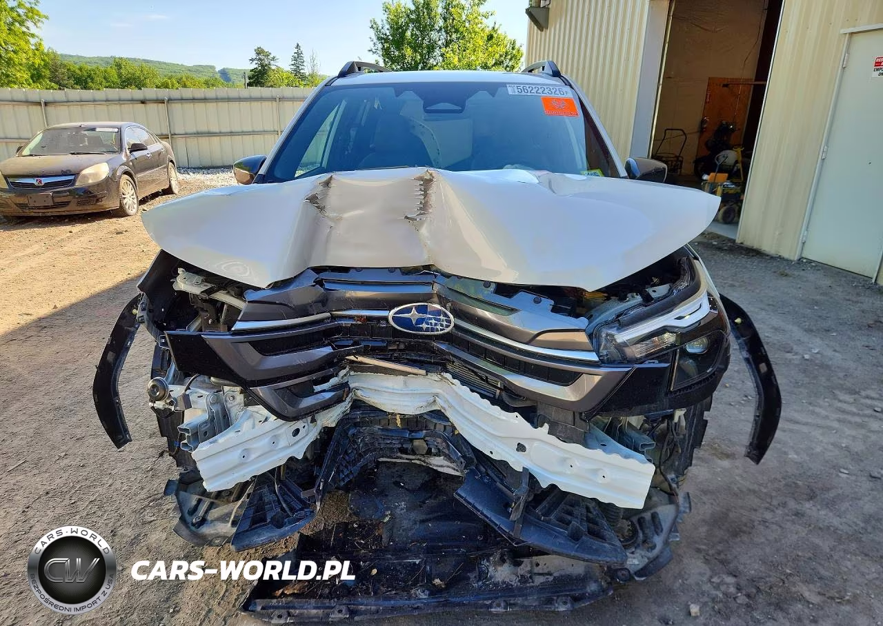 2025 Subaru Forester Premium VIN:JF2SLSED3SH403080 - 5