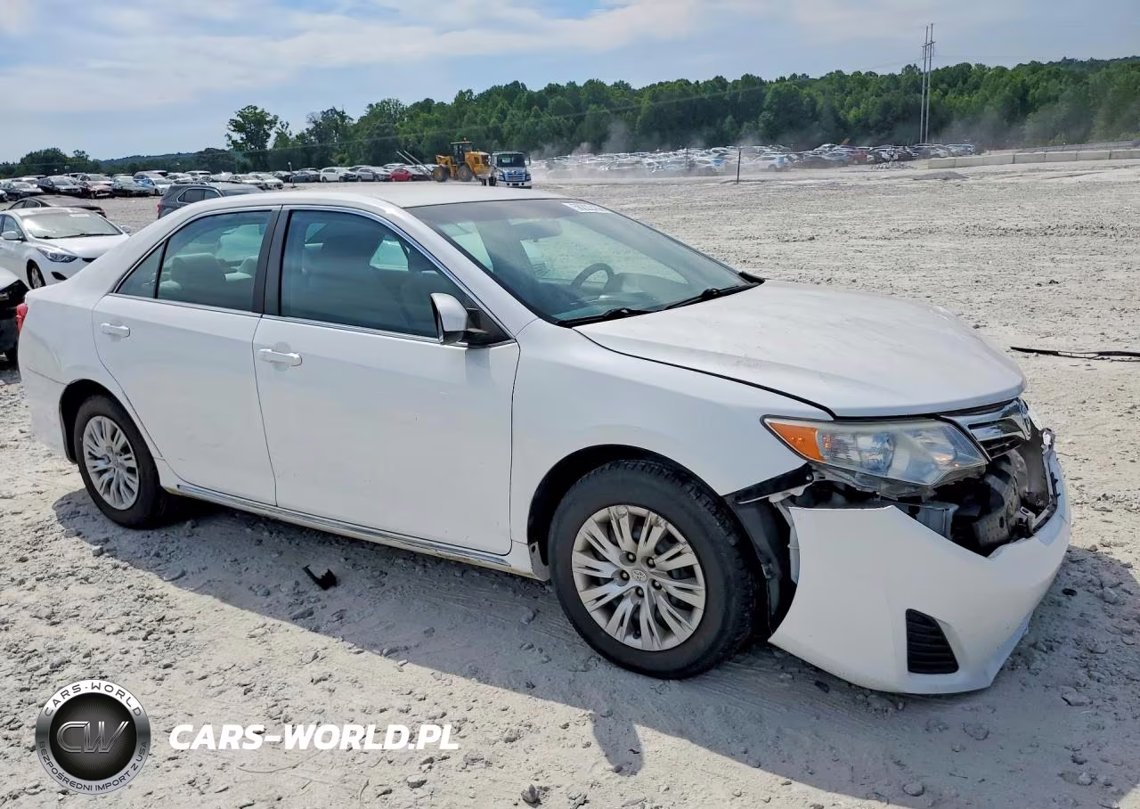 2013 Toyota Camry Le VIN:4T1BF1FK8DU225668 - 4