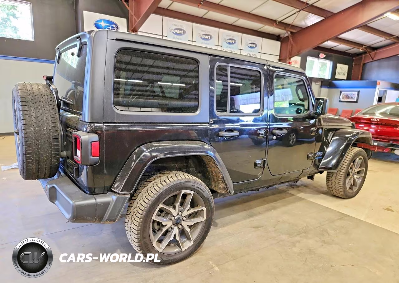 2024 Jeep Wrangler 4Xe VIN:1C4RJXN62RW141690 - 3