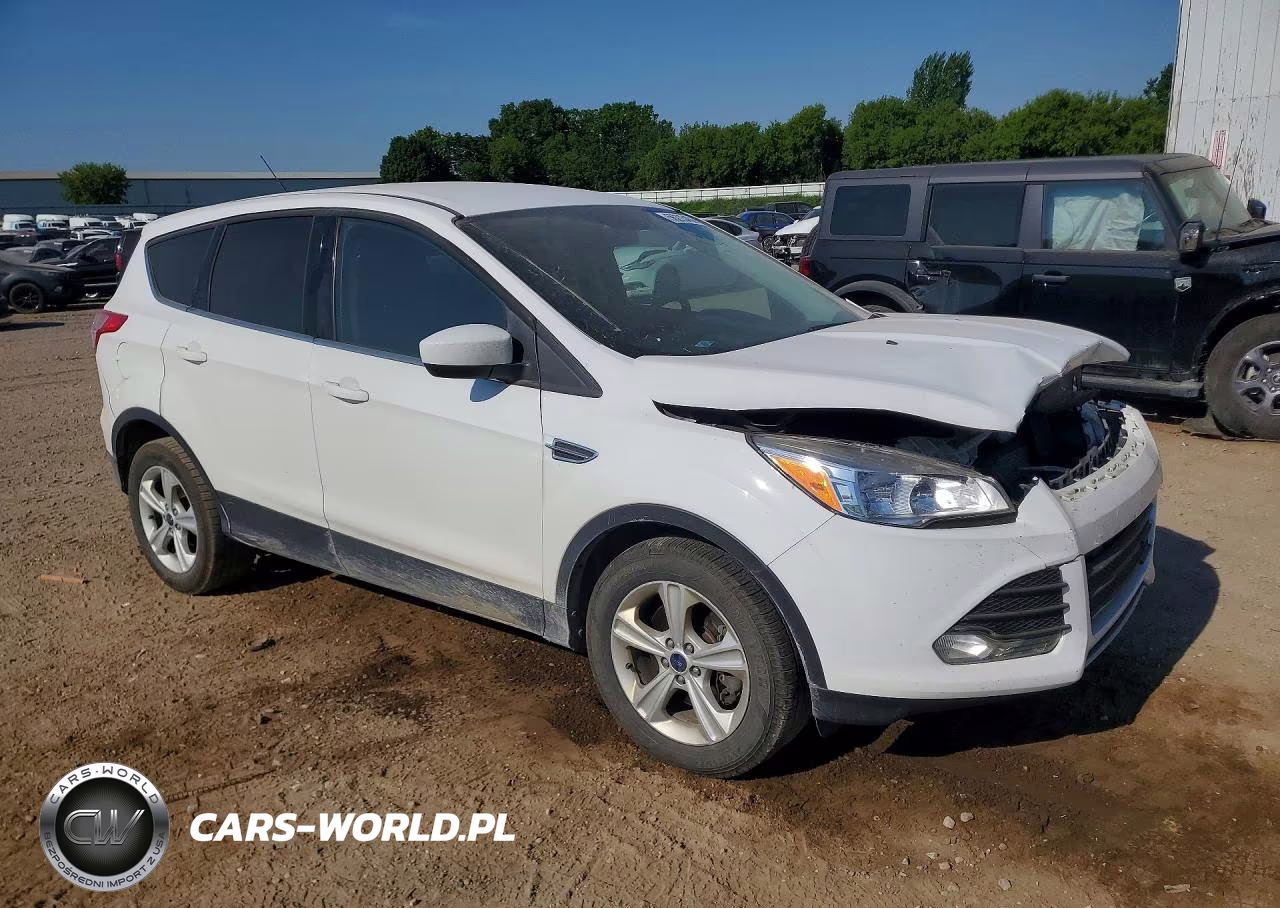 2015 Ford Escape Se VIN:1FMCU0G96FUC76864 - 4