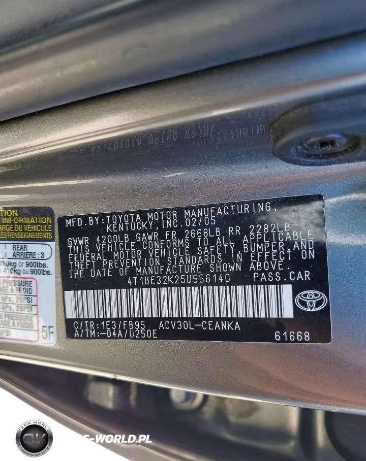 2005 Toyota Camry Le VIN:4T1BE32K25U556140 - 12