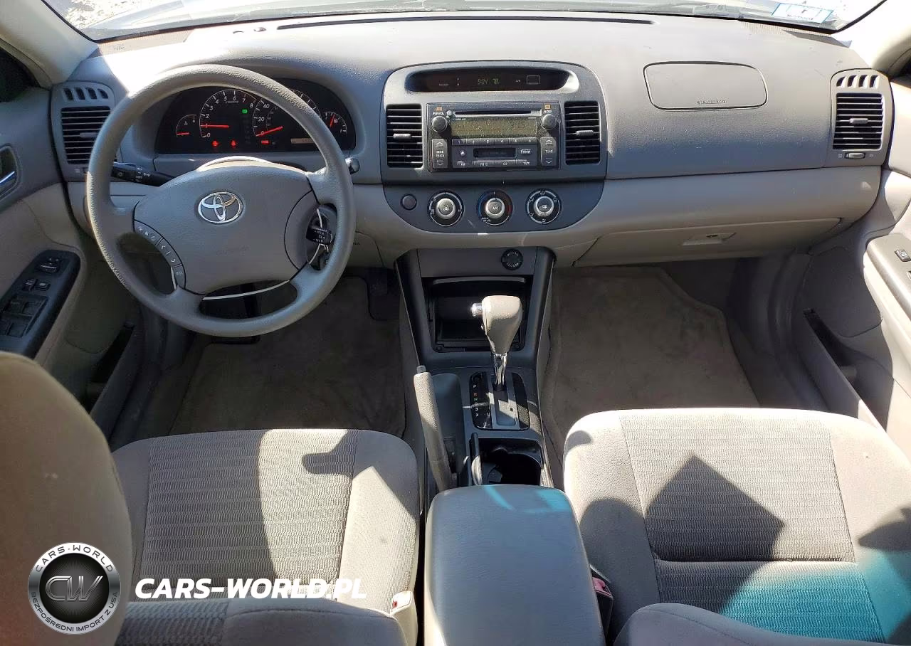 2005 Toyota Camry Le VIN:4T1BE32K25U556140 - 8