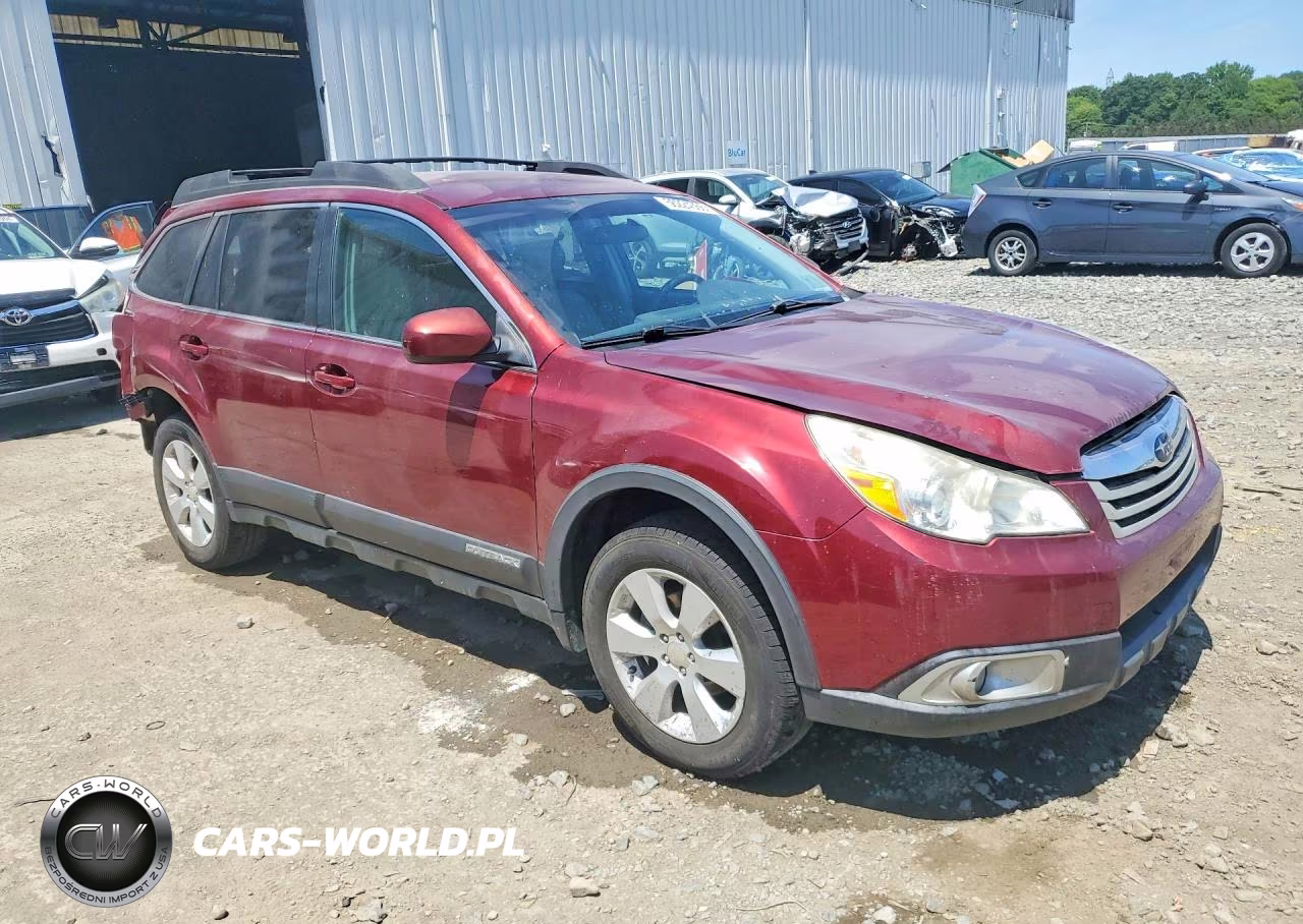 2011 Subaru Outback 2.5I Premium VIN:4S4BRBCC2B3425426 - 4