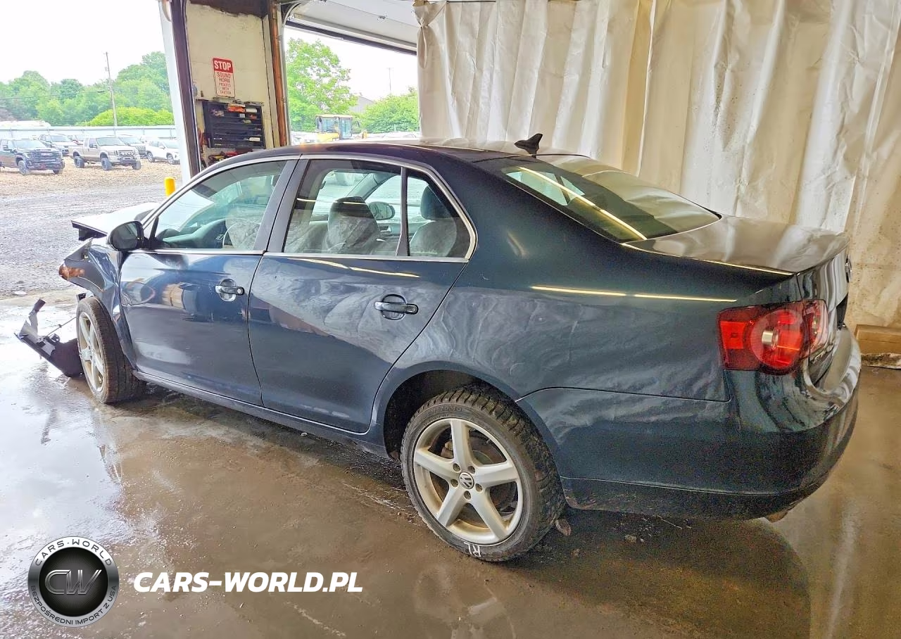2010 Volkswagen Jetta Tdi VIN:3VWRL7AJ8AM093117 - 2