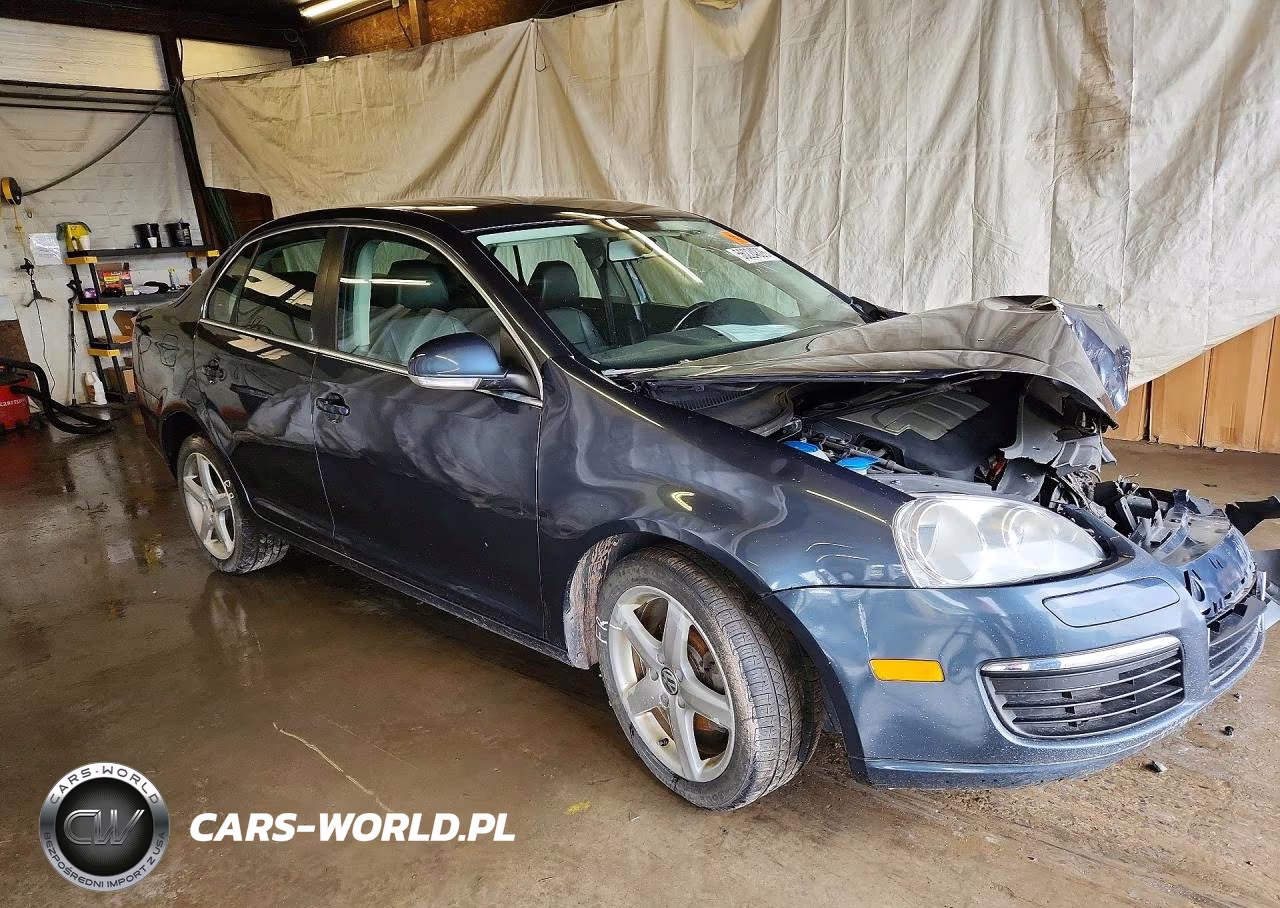 2010 Volkswagen Jetta Tdi VIN:3VWRL7AJ8AM093117 - 4