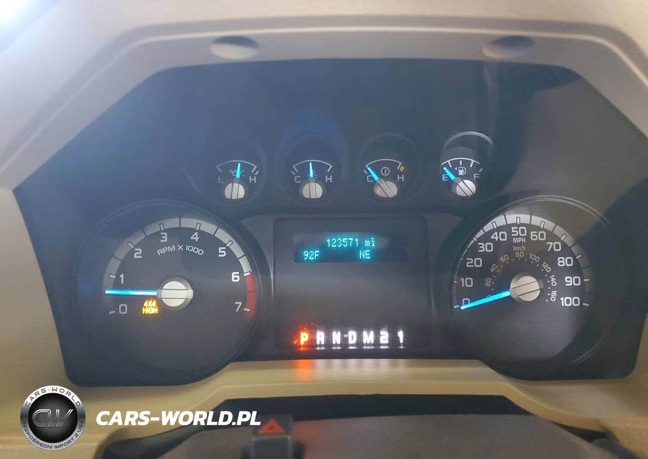 2015 Ford F250 Super Duty VIN:1FT7W2B69FEC94780 - 9