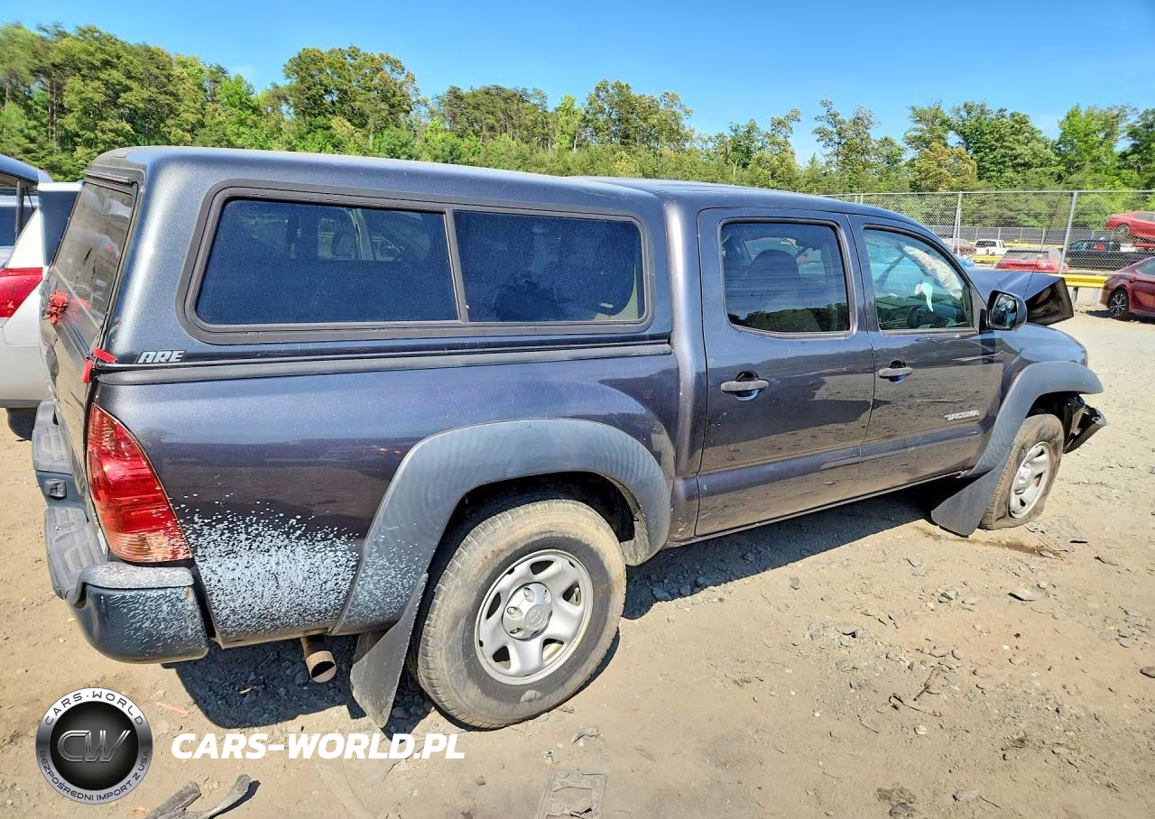 2015 Toyota Tacoma Double Cab Prerunner VIN:5TFJX4GN1FX045876 - 3