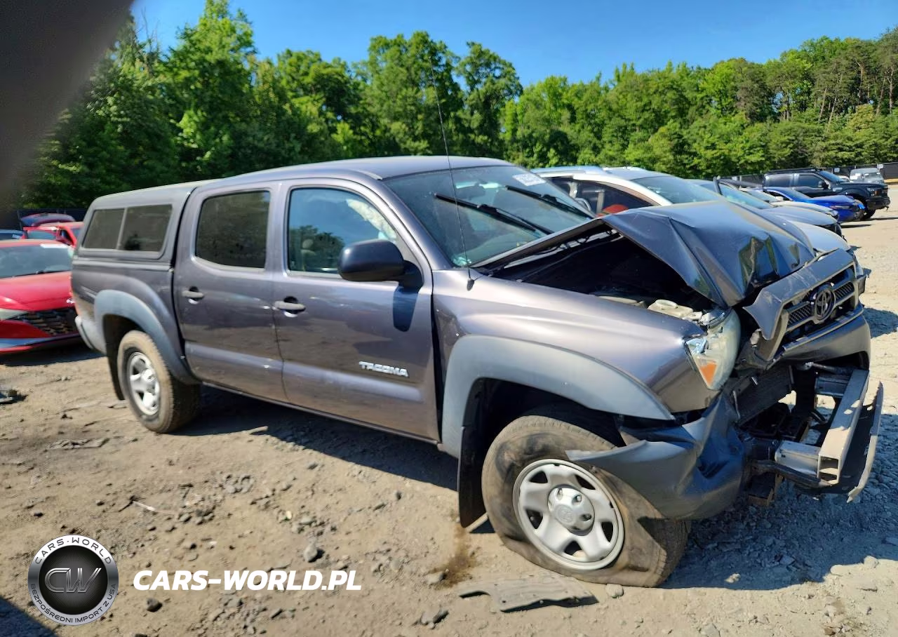2015 Toyota Tacoma Double Cab Prerunner VIN:5TFJX4GN1FX045876 - 4