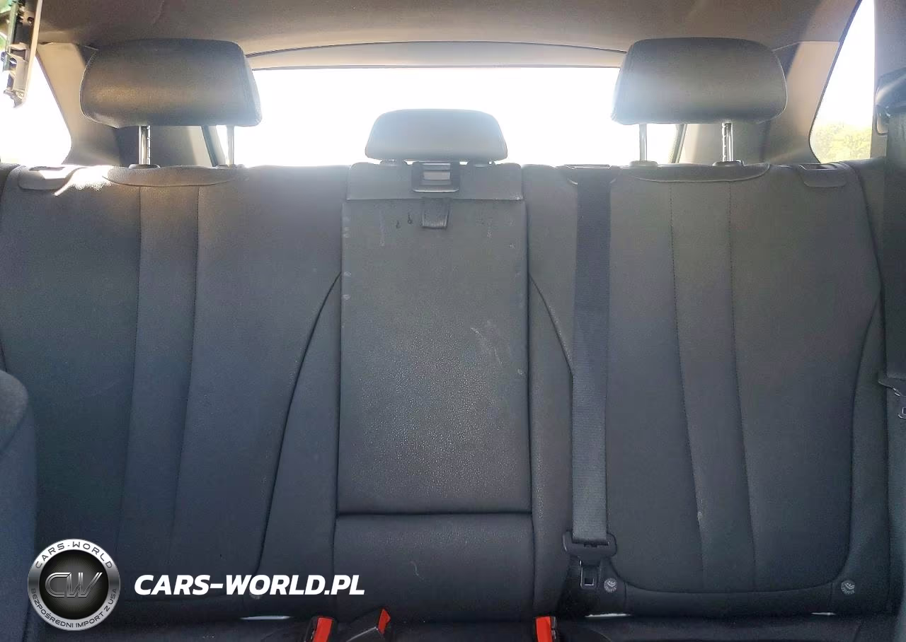 2018 BMW X5 xDrive35I VIN:5UXKR0C5XJ0X86895 - 10