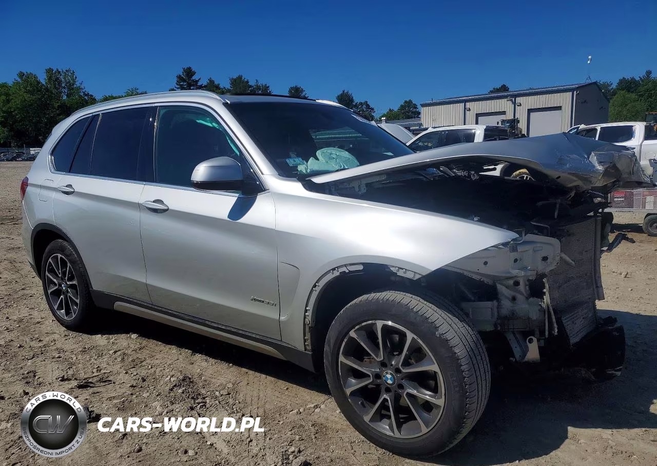 2018 BMW X5 xDrive35I VIN:5UXKR0C5XJ0X86895 - 4