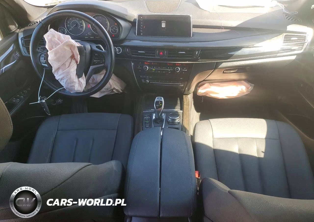 2018 BMW X5 xDrive35I VIN:5UXKR0C5XJ0X86895 - 8