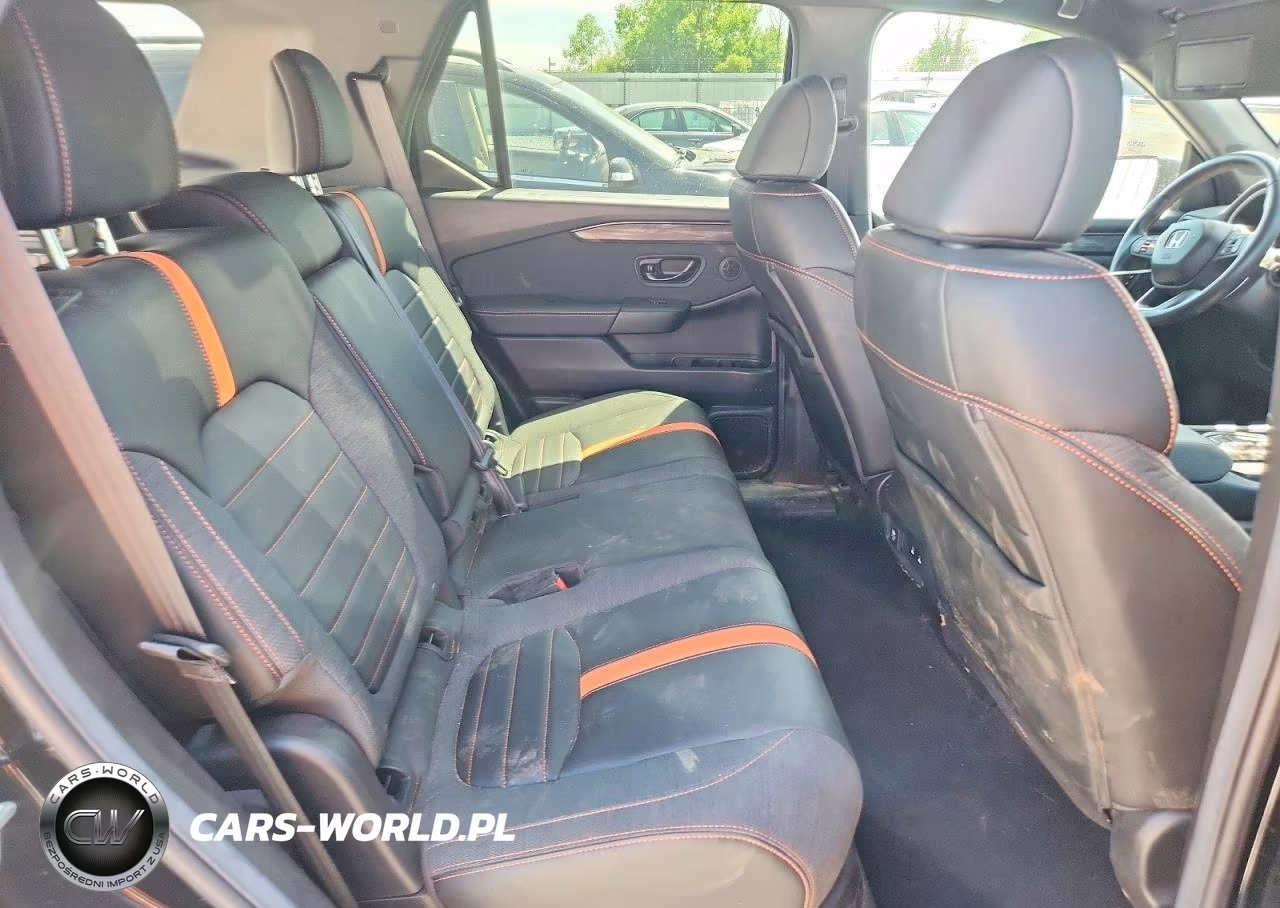 2026 Honda Passport Trail Sport VIN:5FNYF9H51TB012461 - 11
