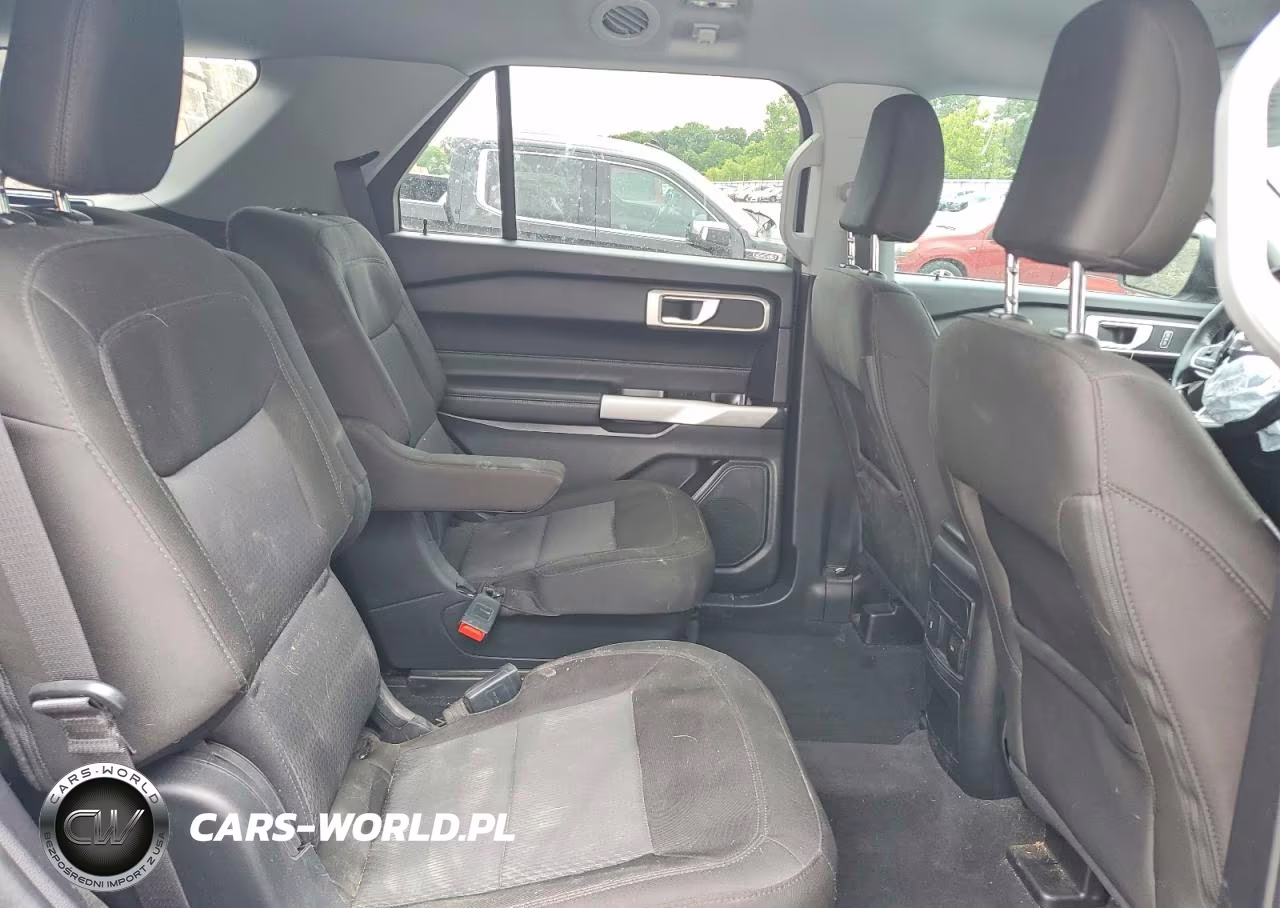 2022 Ford Explorer Xlt VIN:1FMSK8DH7NGB67855 - 11