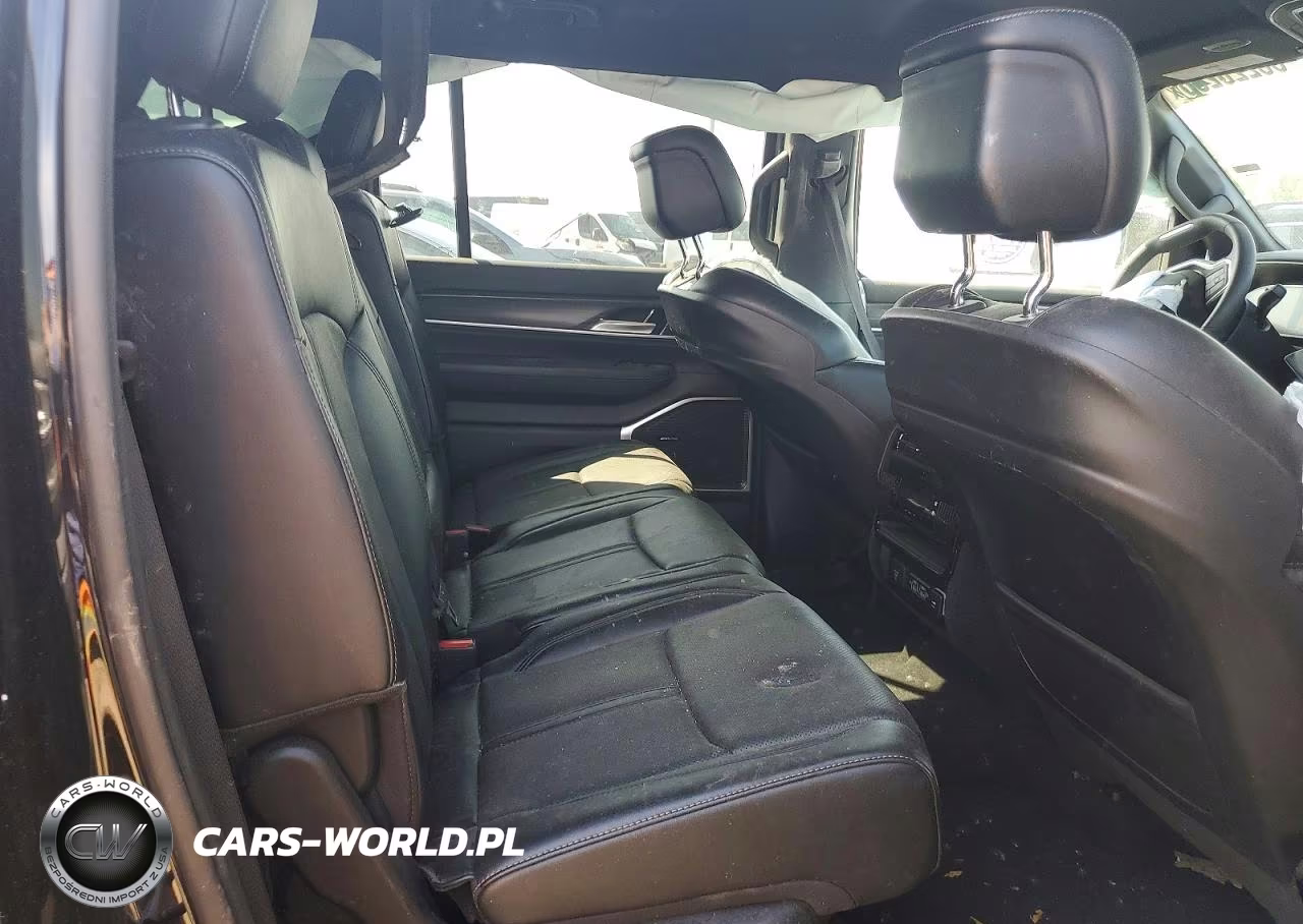 2024 Jeep Wagoneer L Series Ii VIN:1C4SJSBP8RS132016 - 11