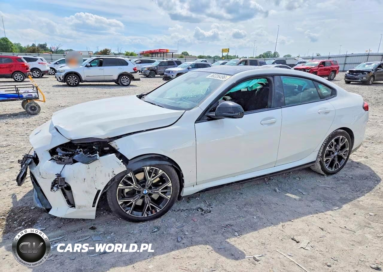2026 BMW 228Xi – zdjęcie 1 z 12