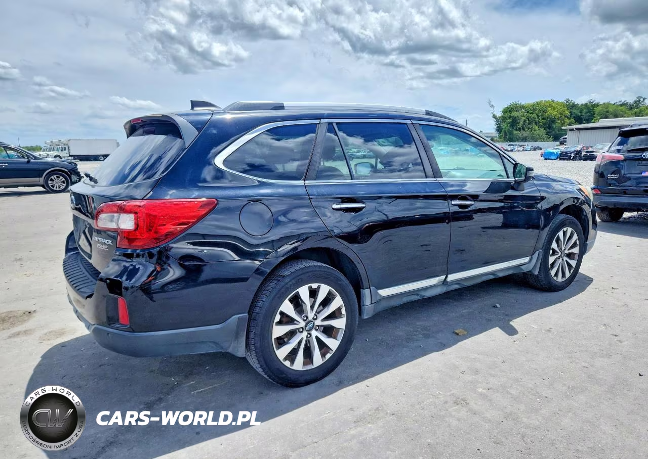 2017 Subaru Outback Touring VIN:4S4BSATC1H3369874 - 3