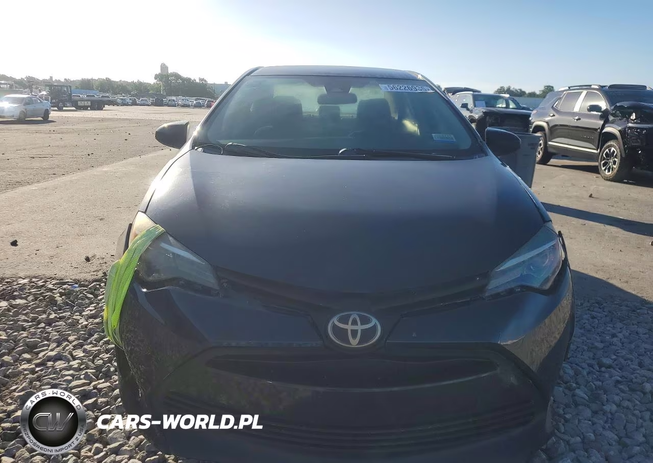 2019 Toyota Corolla Le VIN:2T1BURHE3KC128808 - 5