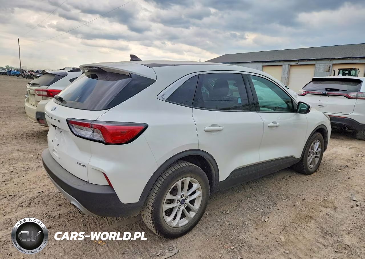 2020 Ford Escape Se VIN:1FMCU9G67LUC56421 - 3