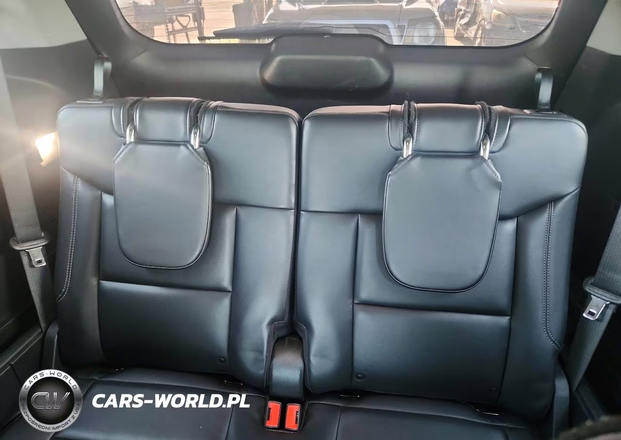 2022 Ford Explorer Xlt VIN:1FMSK8DH3NGC50408 - 10
