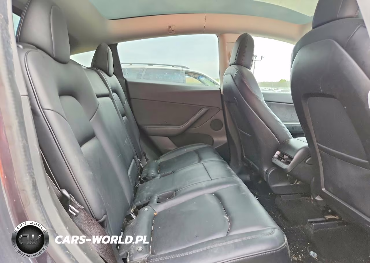 2021 Tesla Model Y VIN:5YJYGDEE2MF096375 - 11