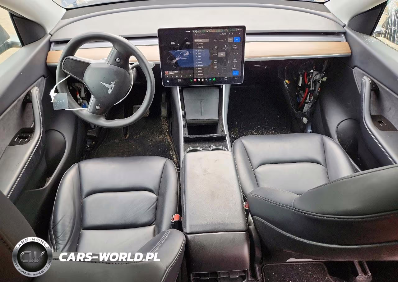 2021 Tesla Model Y VIN:5YJYGDEE2MF096375 - 8