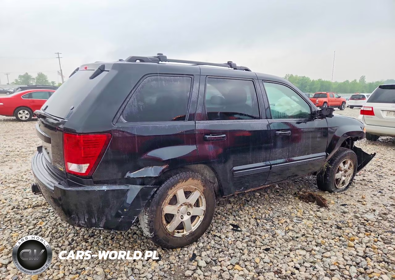 2009 Jeep Grand Cherokee Laredo VIN:1J8HR48P99C539836 - 3