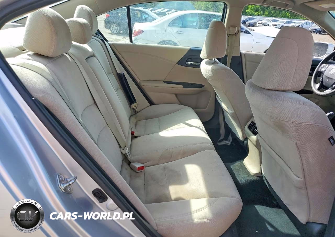2015 Honda Accord Hybrid VIN:1HGCR6F31FA002108 - 10