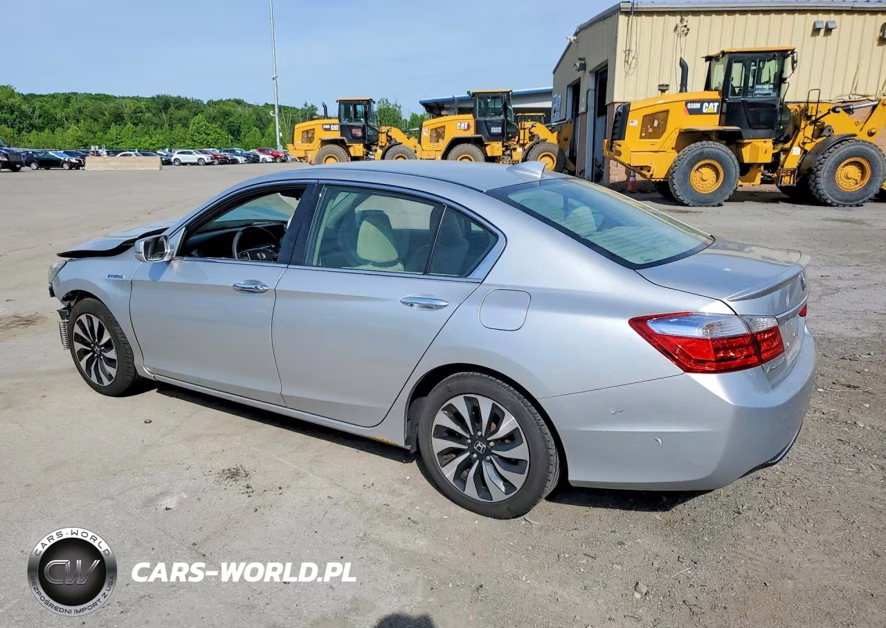 2015 Honda Accord Hybrid VIN:1HGCR6F31FA002108 - 2