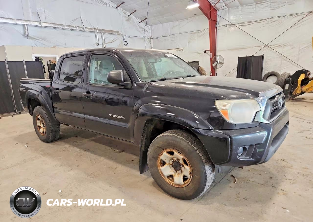 2013 Toyota Tacoma Double Cab VIN:3TMLU4EN8DM122587 - 4