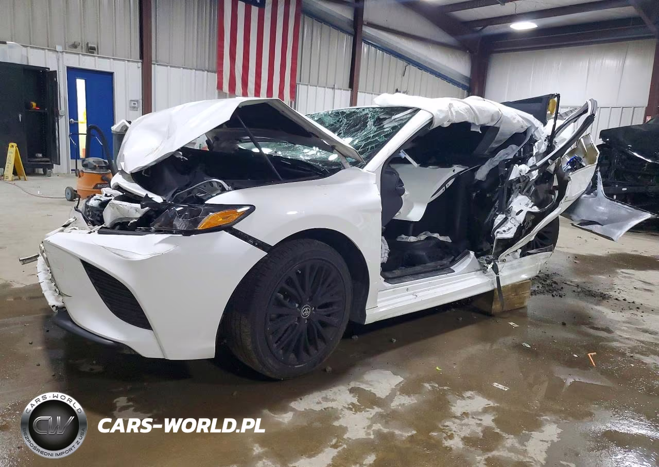 2019 Toyota Camry Se – zdjęcie 1 z 12