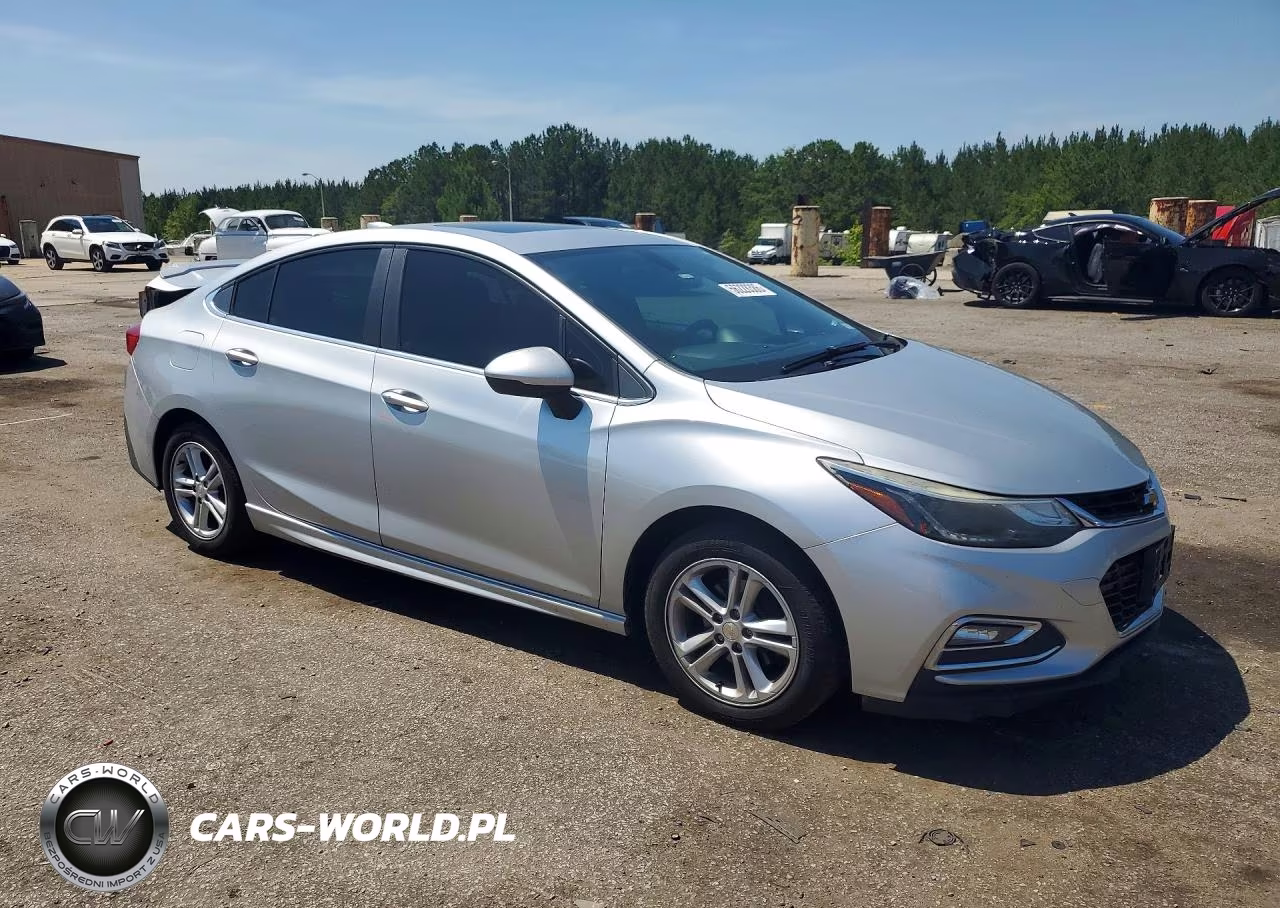2016 Chevrolet Cruze Lt VIN:1G1BE5SM5G7257110 - 4