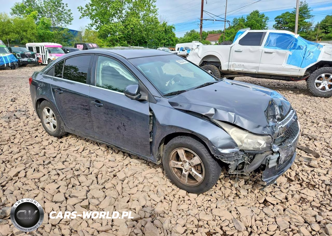 2013 Chevrolet Cruze Lt VIN:1G1PC5SB1D7122485 - 4