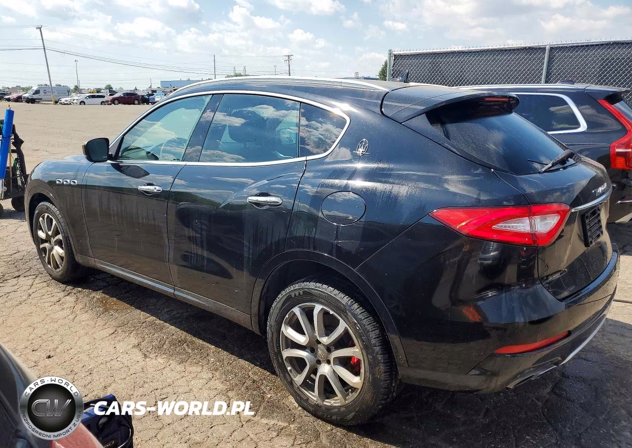 2017 Maserati Levante Luxury VIN:ZN661XUL2HX229561 - 2