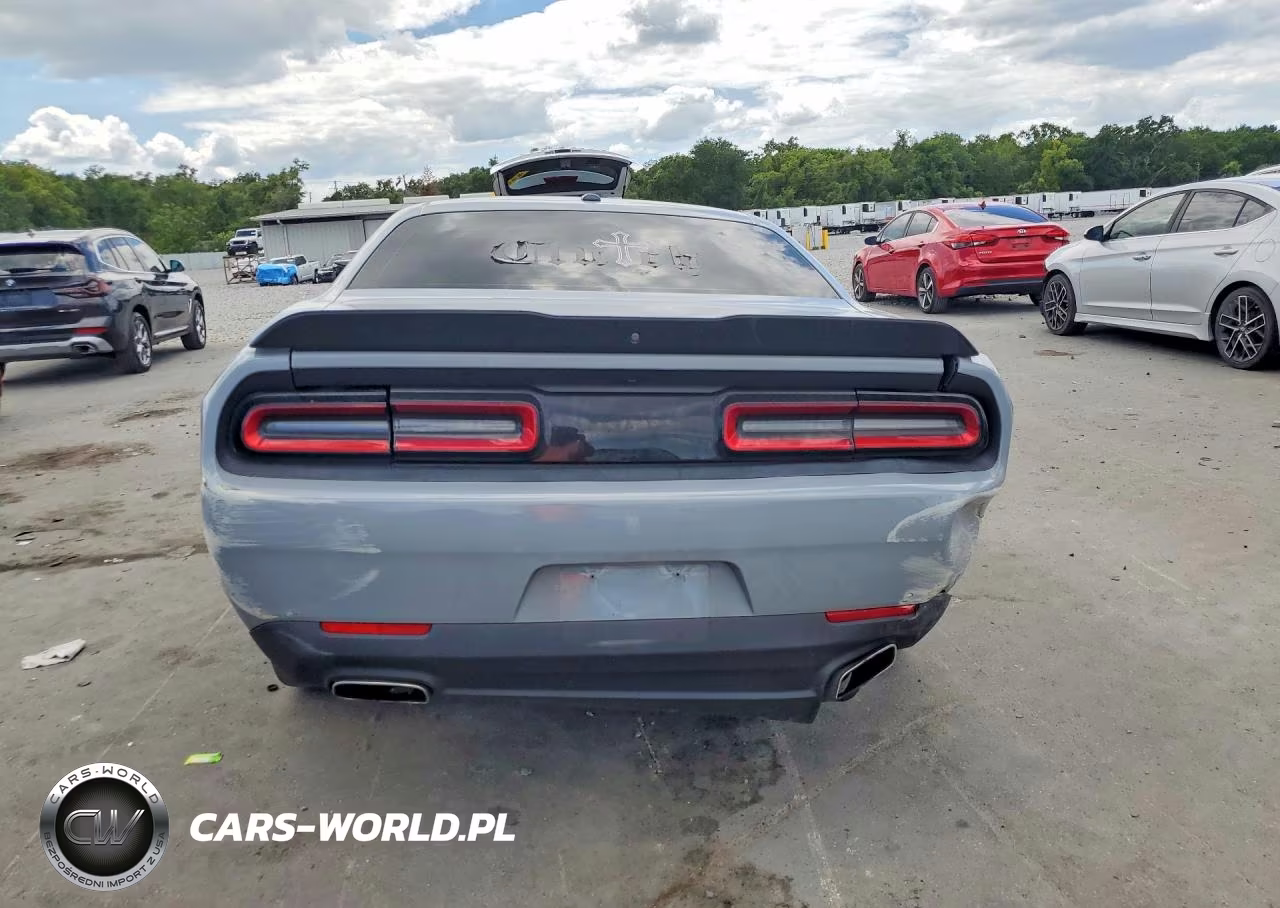 2021 Dodge Challenger Sxt VIN:2C3CDZAG6MH582399 - 6