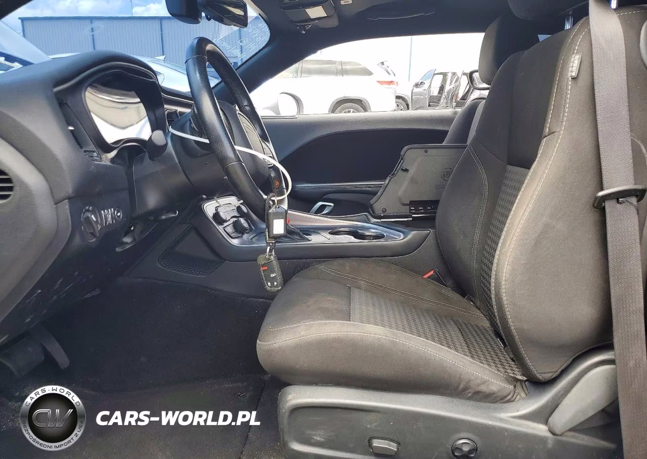 2021 Dodge Challenger Sxt VIN:2C3CDZAG6MH582399 - 7