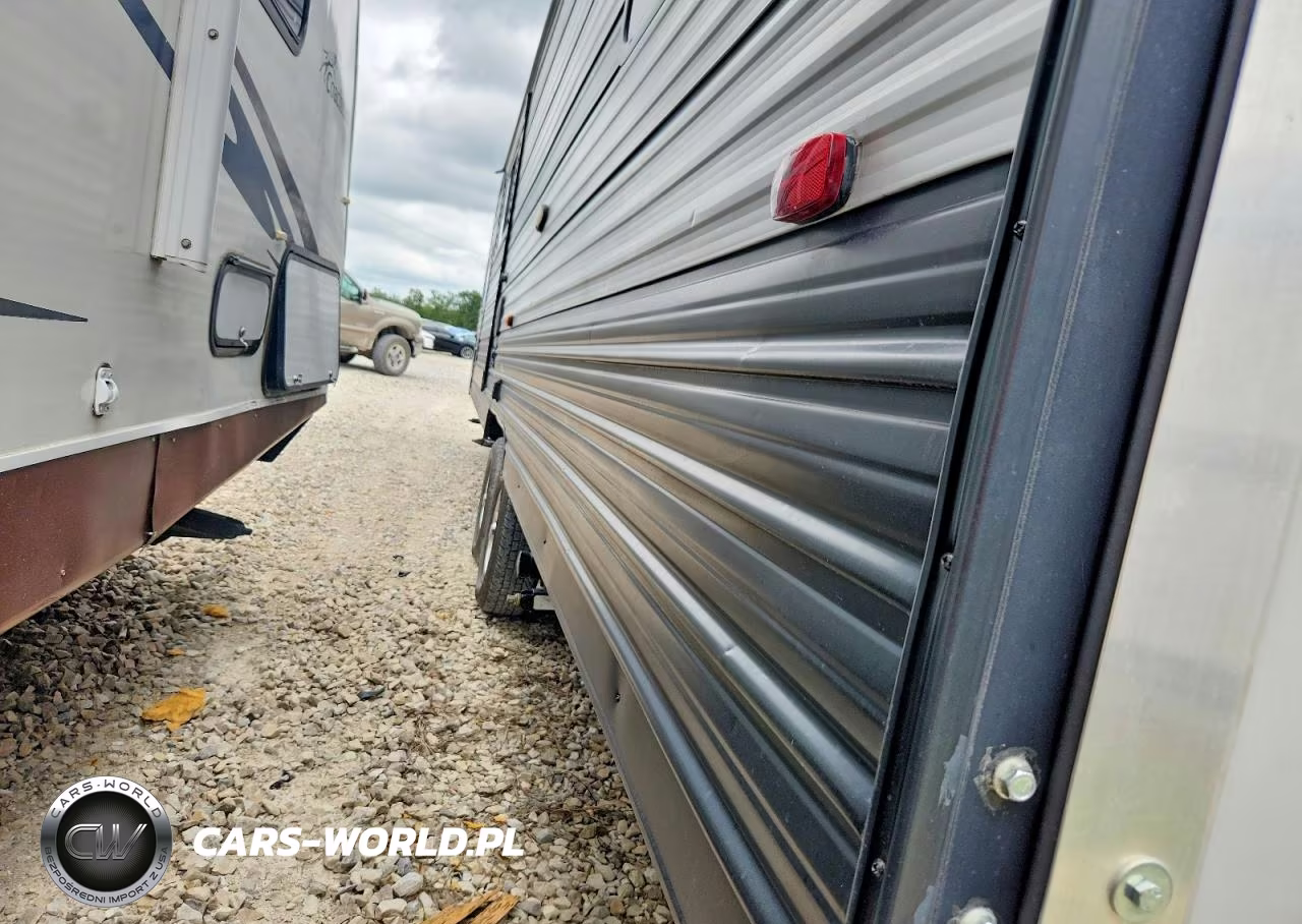 2020 Forest River Grey Wolf Camper VIN:4X4TCKC28LK060589 - 9