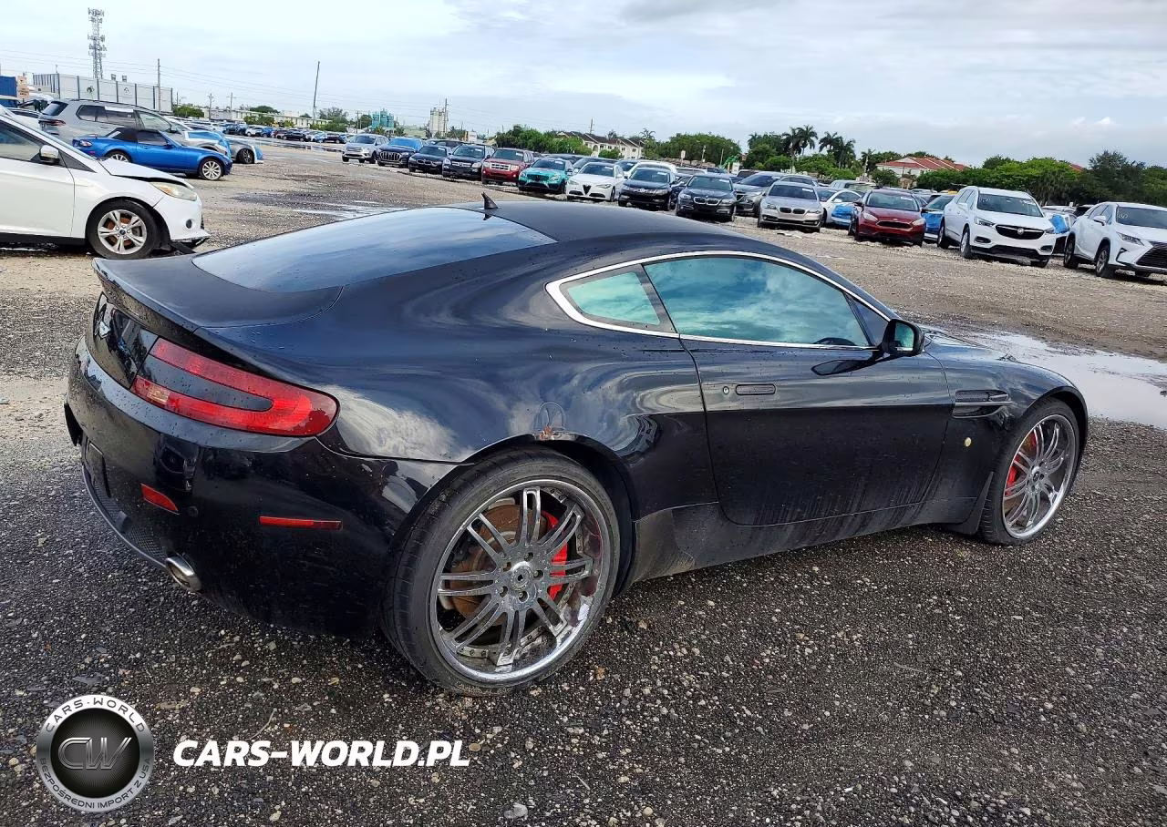 2007 Aston Martin V8 Vantage VIN:SCFBB03B97GC03717 - 3