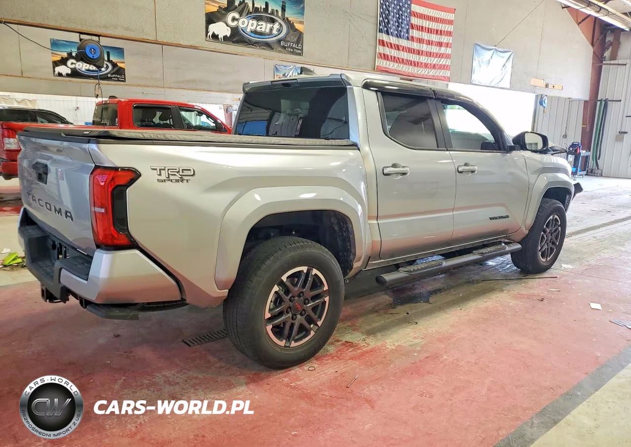 2025 Toyota Tacoma Trd Sport VIN:3TYKB5FN9ST027303 - 3
