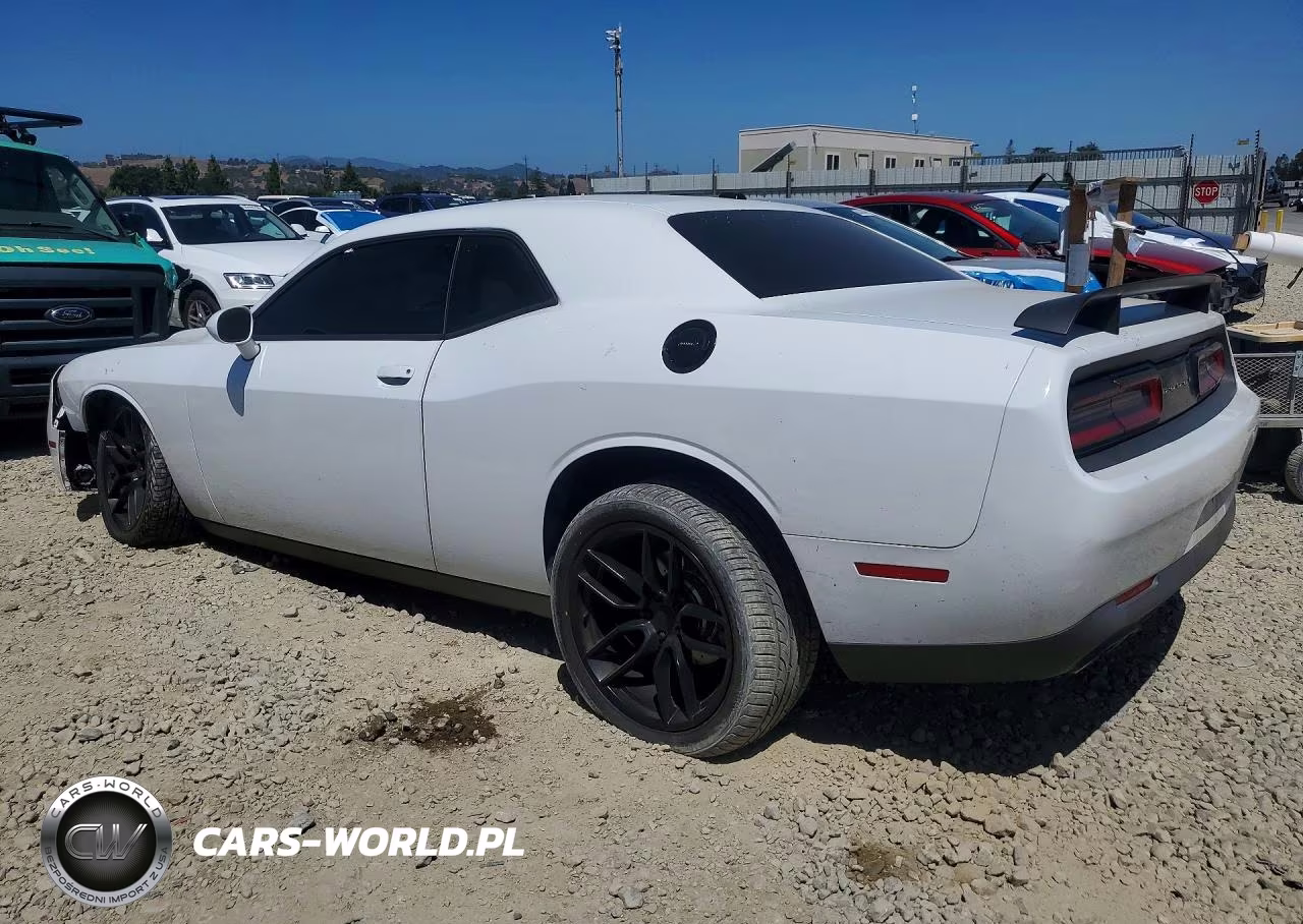 2015 Dodge Challenger Sxt VIN:2C3CDZAGXFH717693 - 2