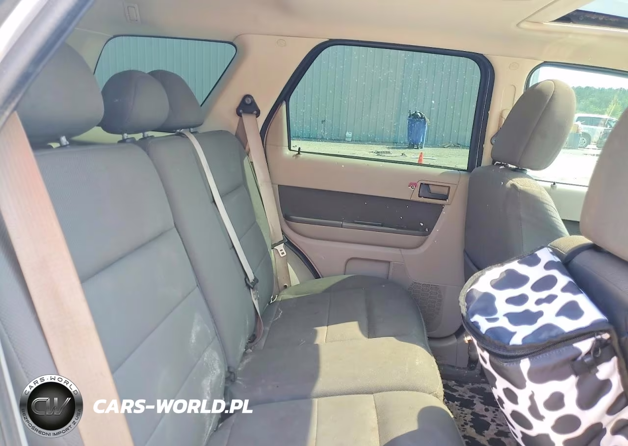 2009 Ford Escape Xlt VIN:1FMCU03729KA56965 - 11