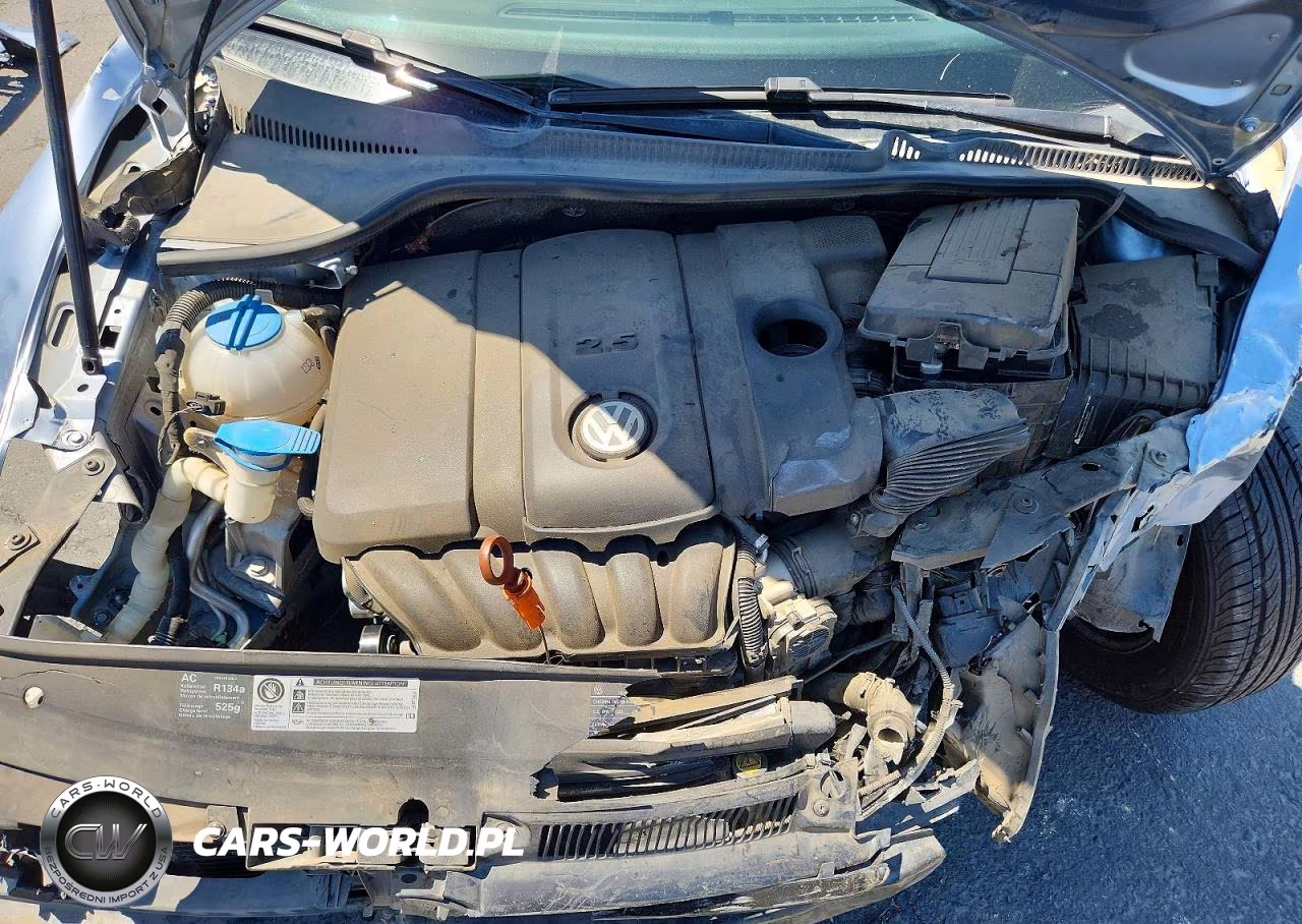 2010 Volkswagen Golf VIN:WVWAB7AJ0AW319945 - 11